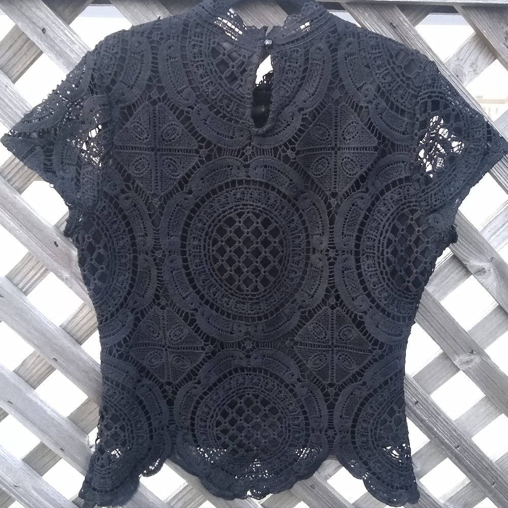UltraPink Black Crochet Scalloped Top - Picture 3 of 4